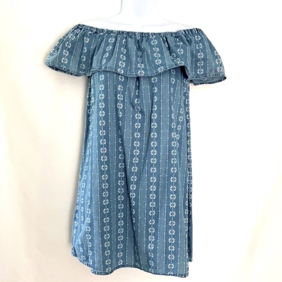 love, FIRE Off the Shoulder Denim Dress - Picture 2 of 8